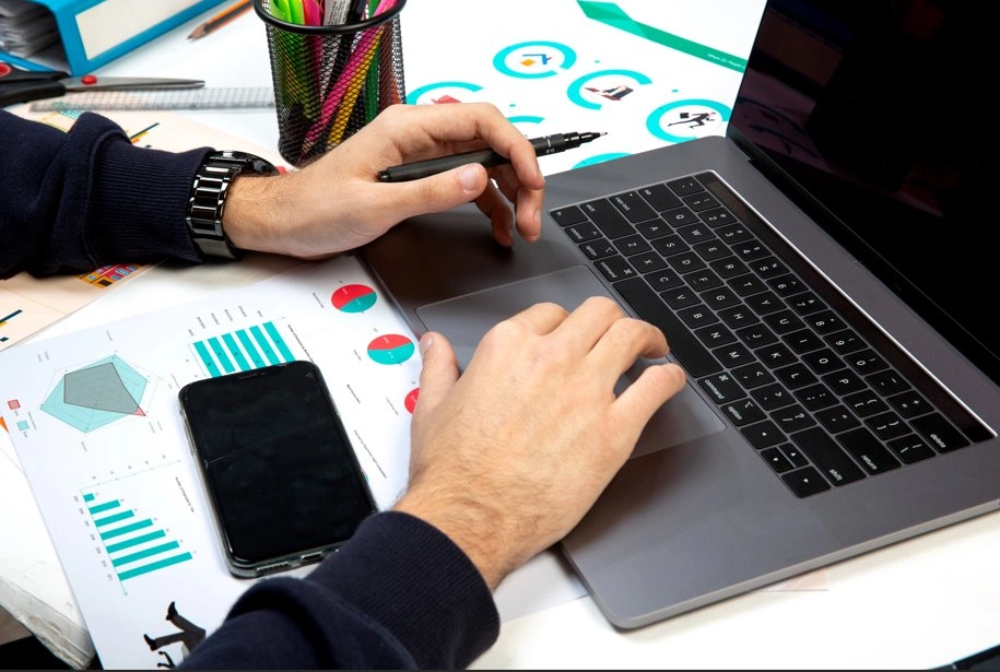 Media monitoring tracks online reputation performance daily